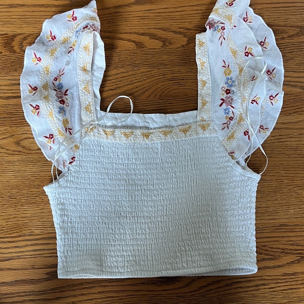 Japna White Smocked Blouse with Floral Embroidery - Picture 2 of 7